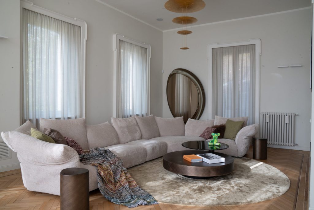 Nicholas & Laura’s Home